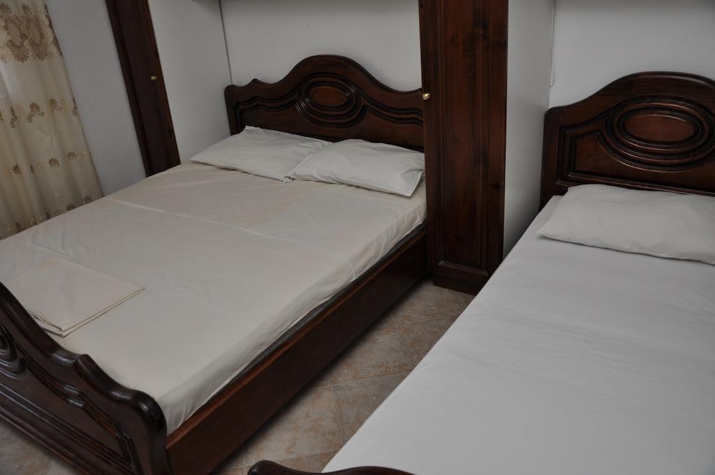 Rooms & Apartments Anka Bar Pokoj fotografie